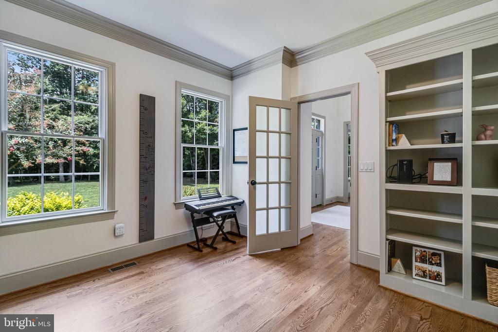 46461 PORTO BELLO COURT