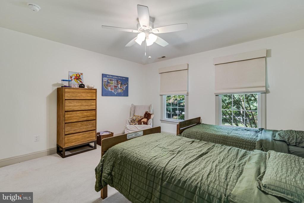 46461 PORTO BELLO COURT