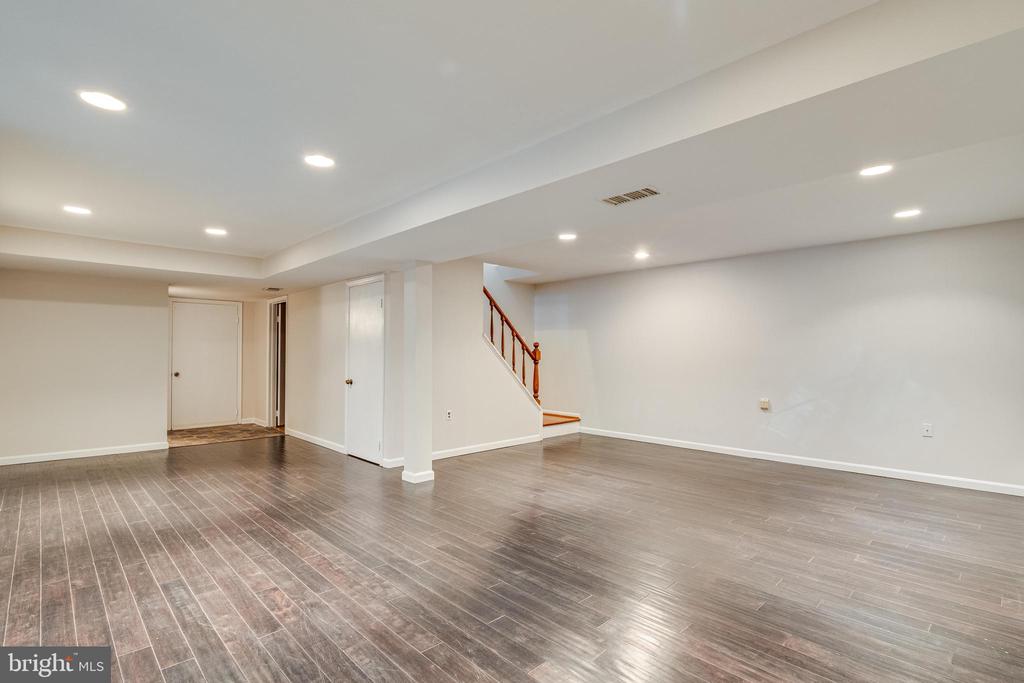 26875 REDGATE DRIVE