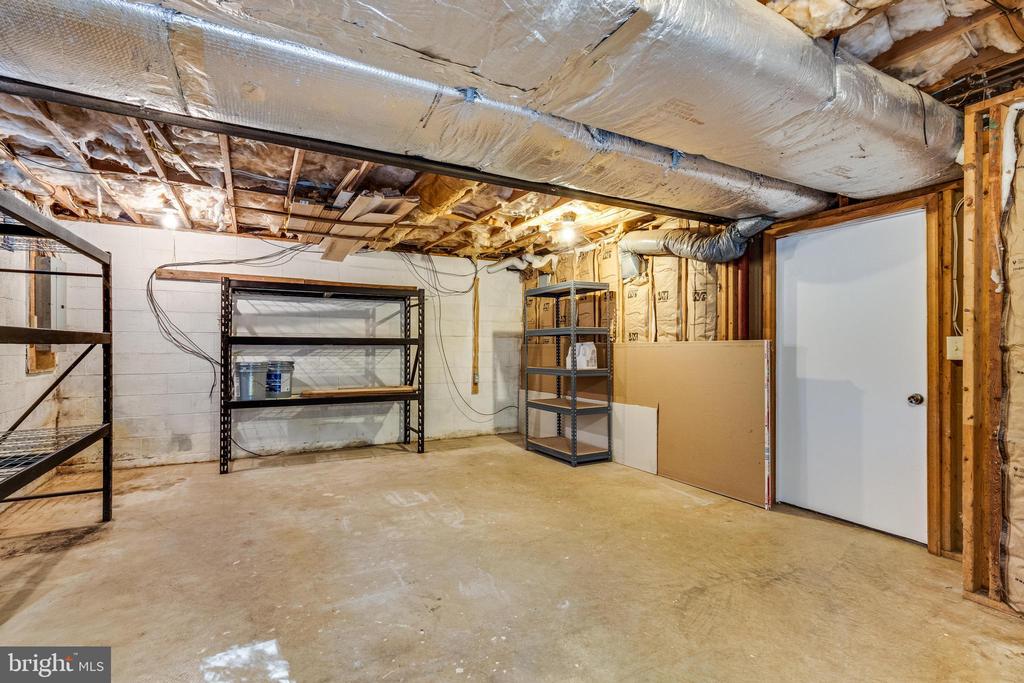 26875 REDGATE DRIVE