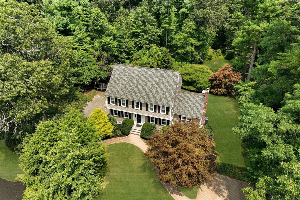 15 Phillips Brook Circle