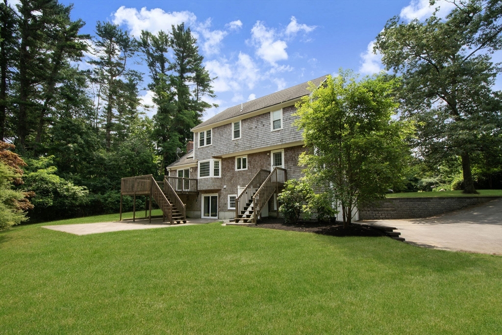 15 Phillips Brook Circle