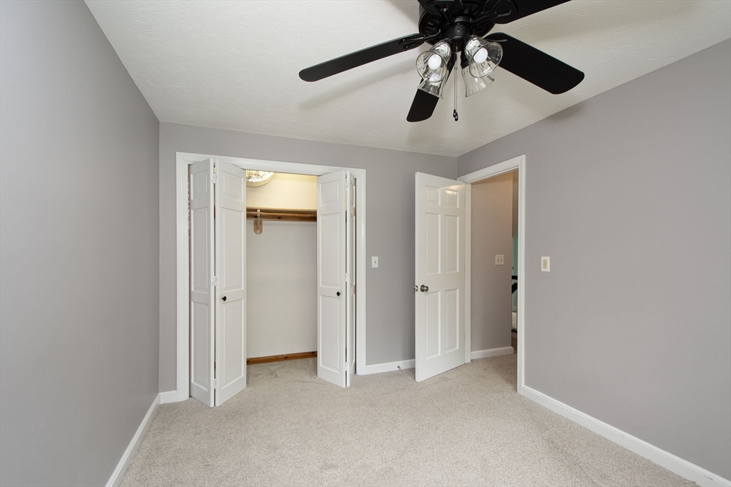 15 Phillips Brook Circle
