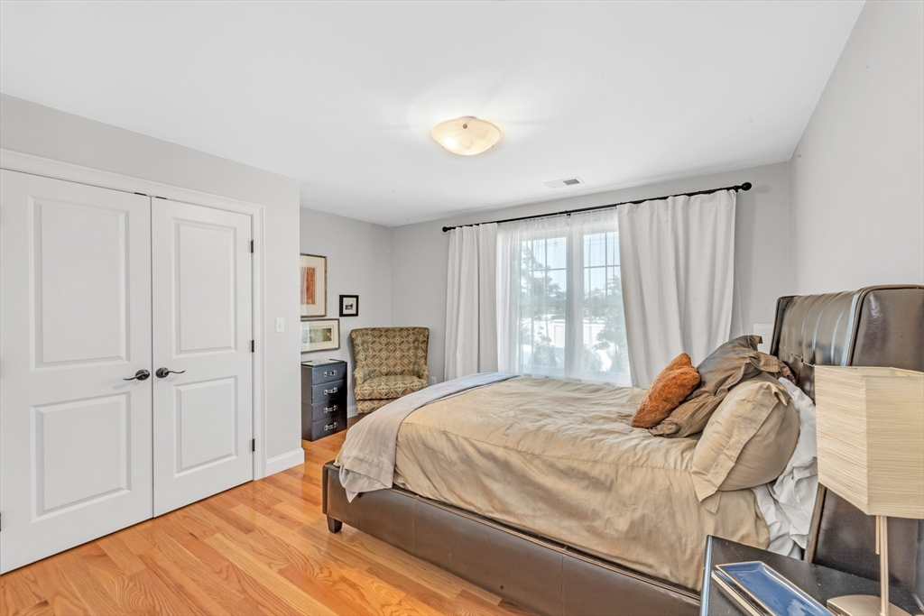 90 Crosstown Ave