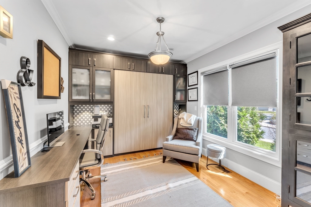 90 Crosstown Ave