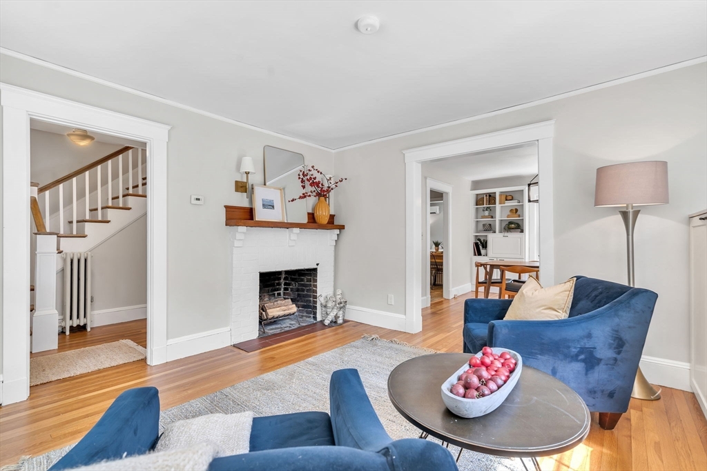 19 Byron Avenue
