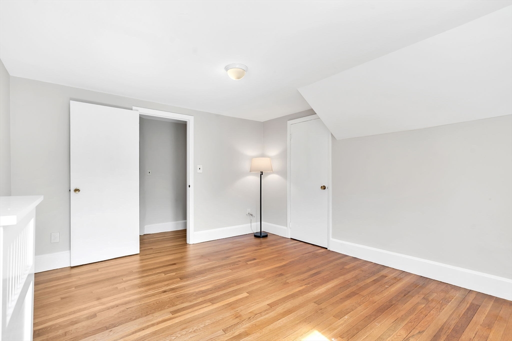 19 Byron Avenue