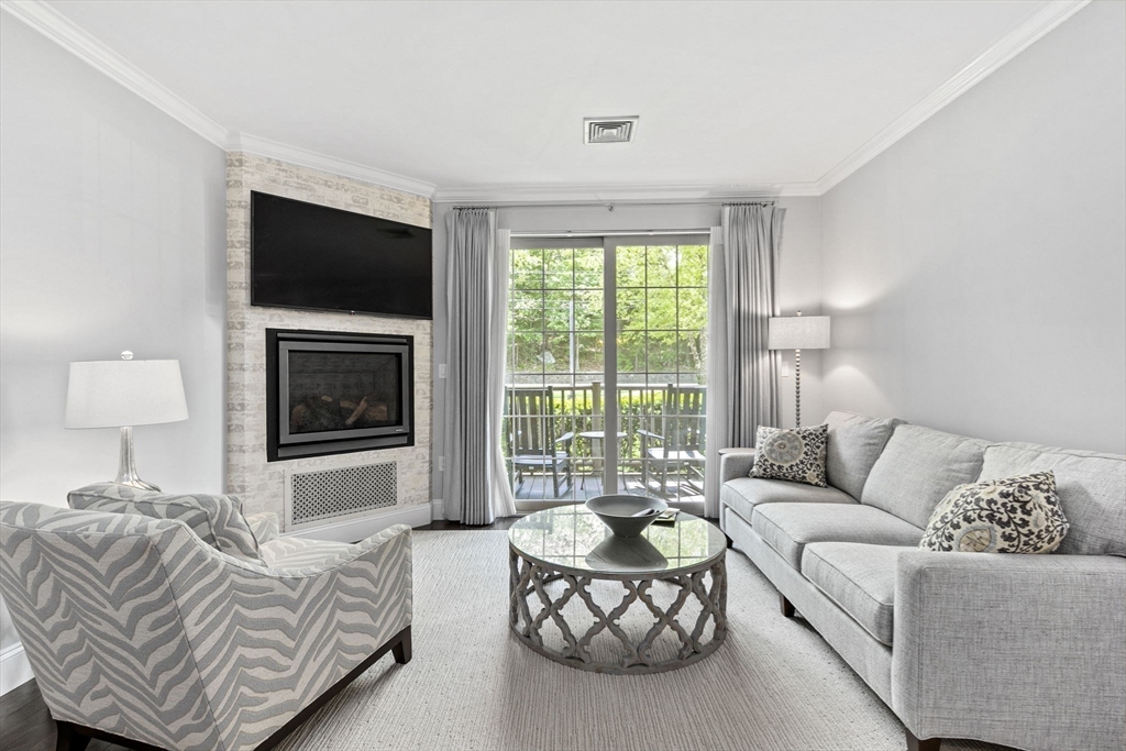 59 Walpole St # 116