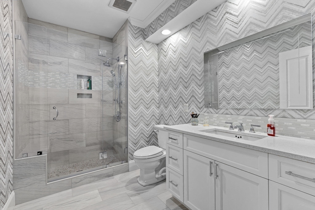 59 Walpole St # 116