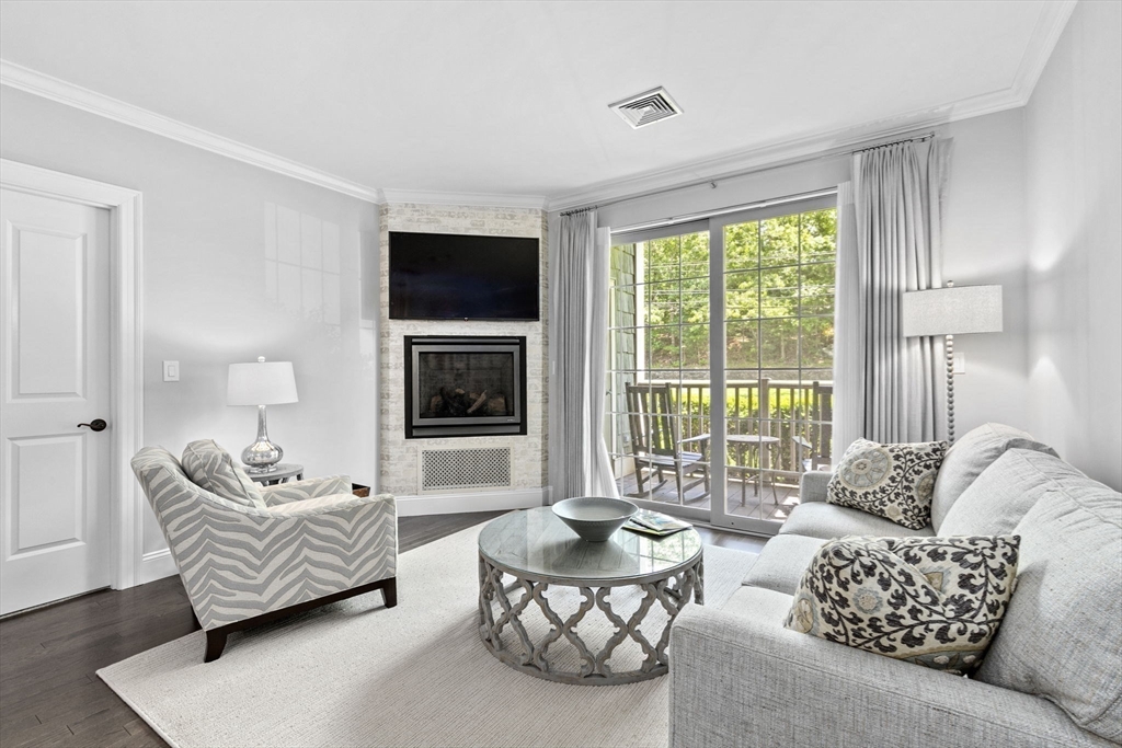 59 Walpole St # 116