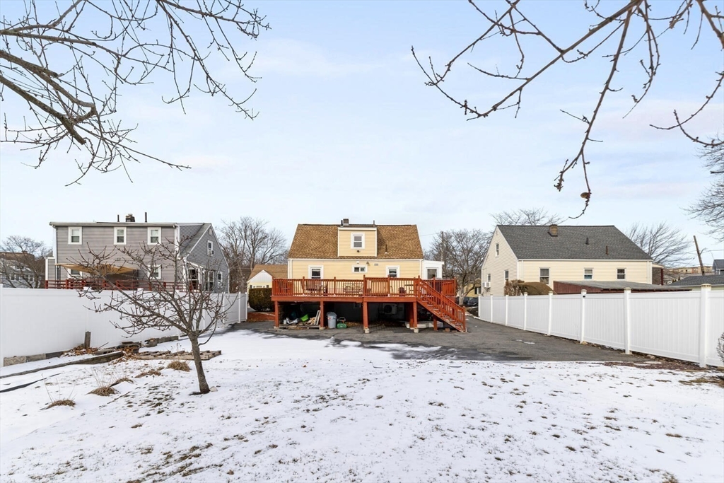 17 Barker Rd
