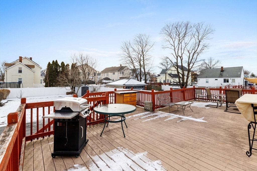 17 Barker Rd