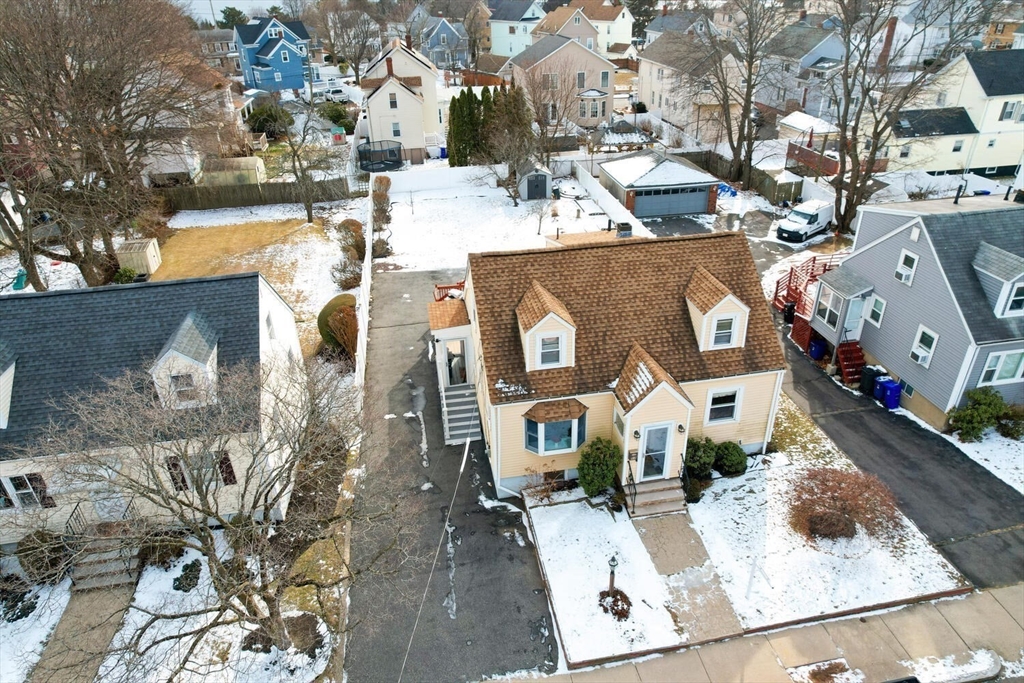 17 Barker Rd