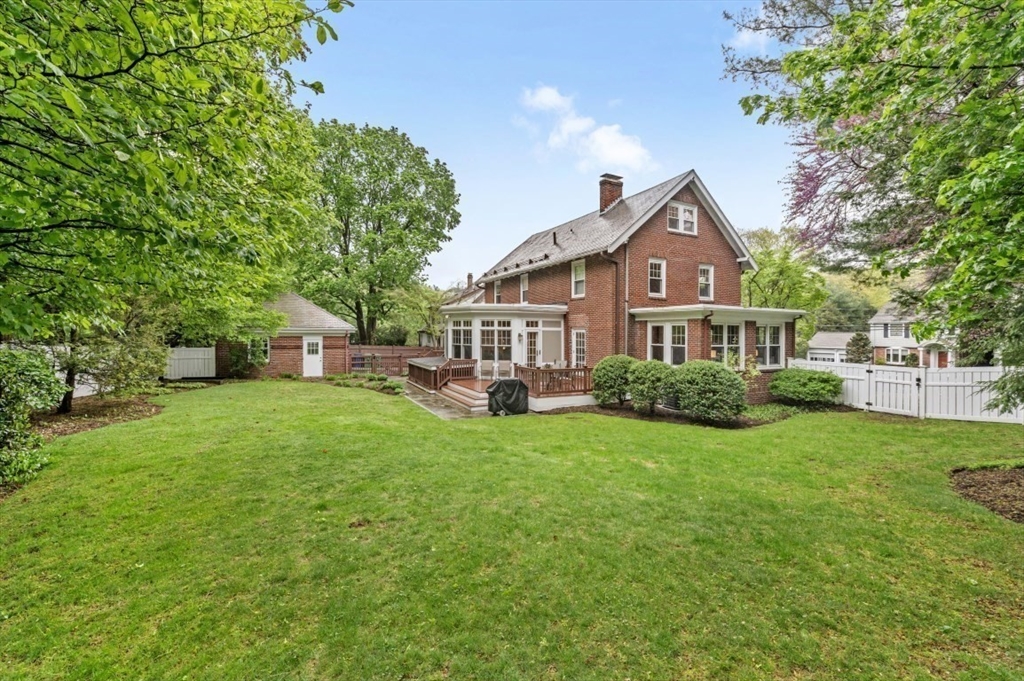 217 Plymouth Rd