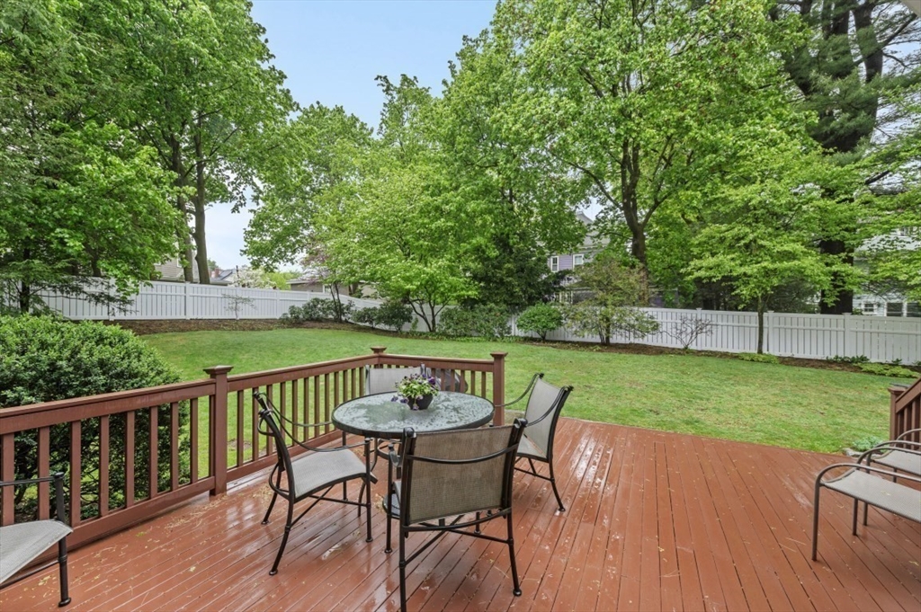 217 Plymouth Rd