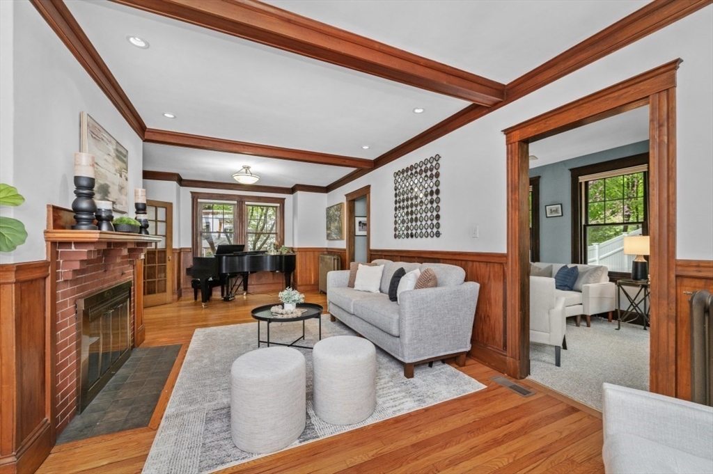 217 Plymouth Rd