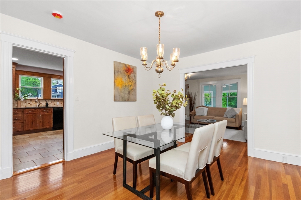 27 Locust St