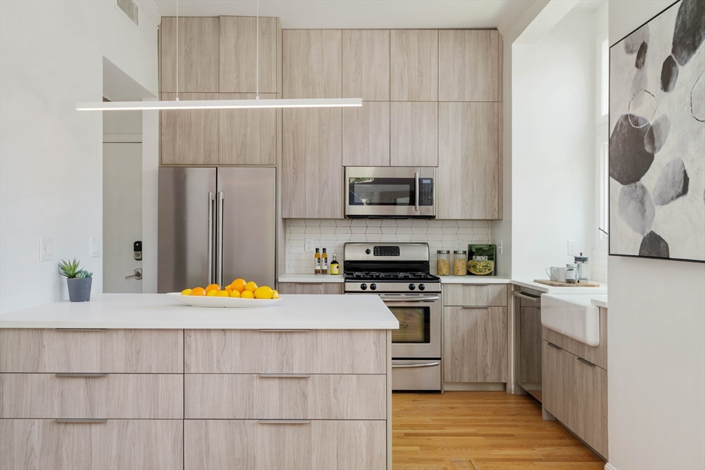 11 Frost Street # 11