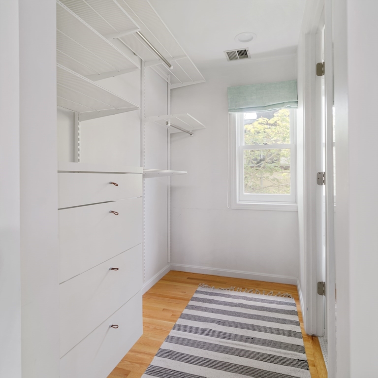 11 Frost Street # 11