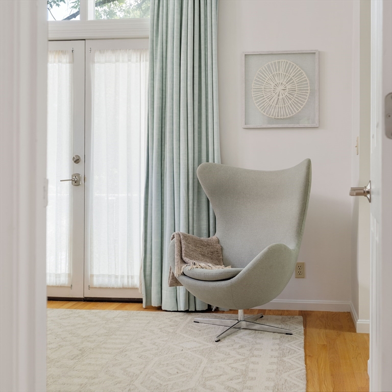 11 Frost Street # 11