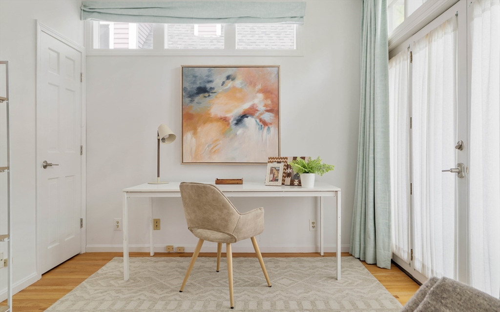 11 Frost Street # 11