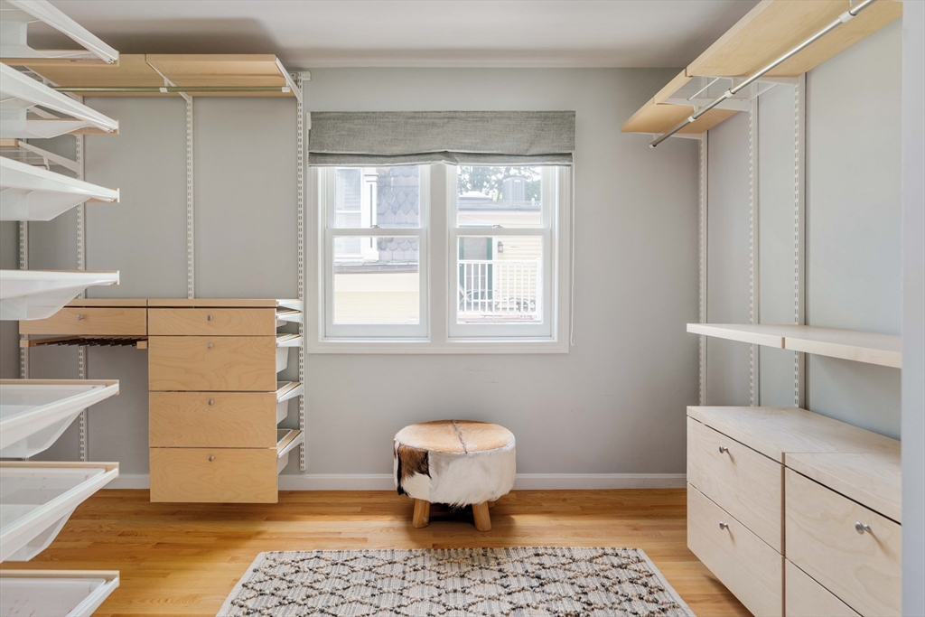 11 Frost Street # 11