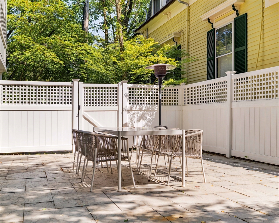 11 Frost Street # 11