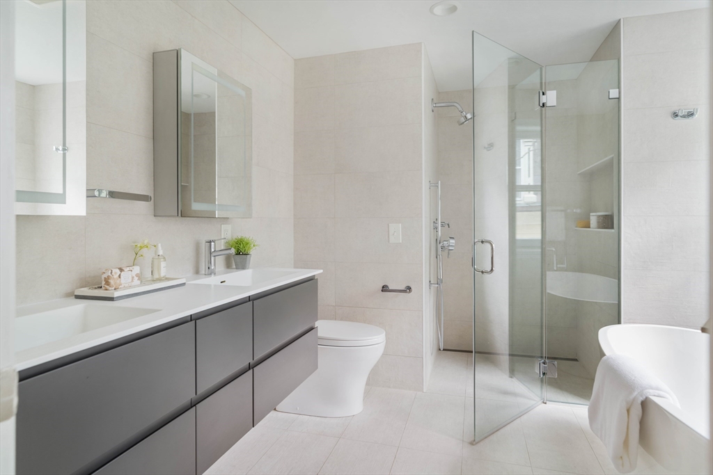 11 Frost Street # 11
