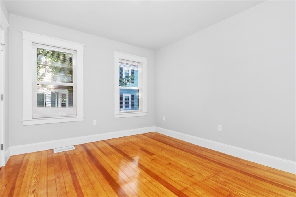 41 Elliot St # 1