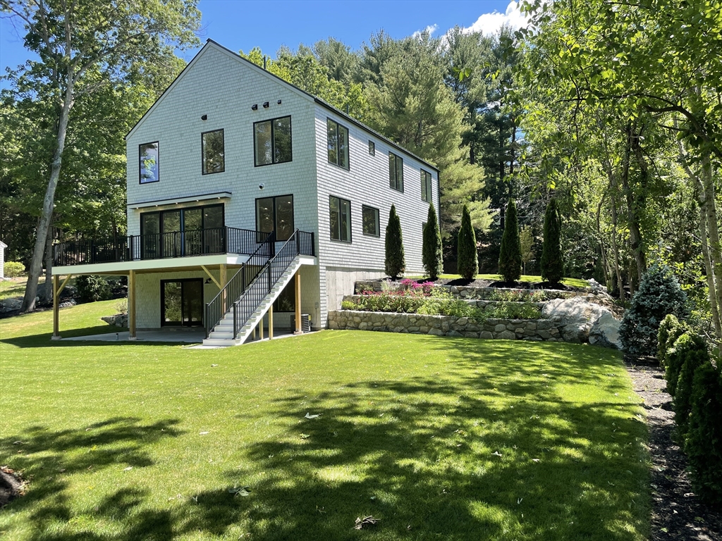 416 Conant Rd