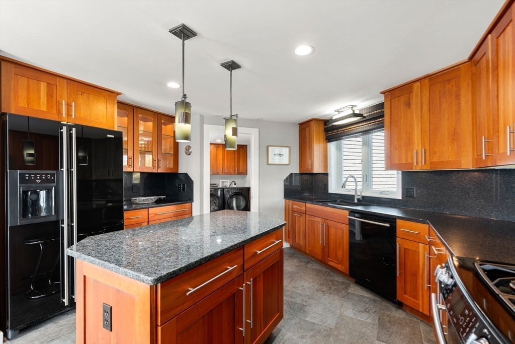 18 Rachel Rd