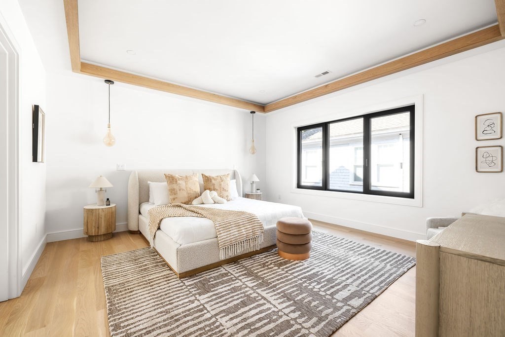 1597 Centre St. Unit: Front