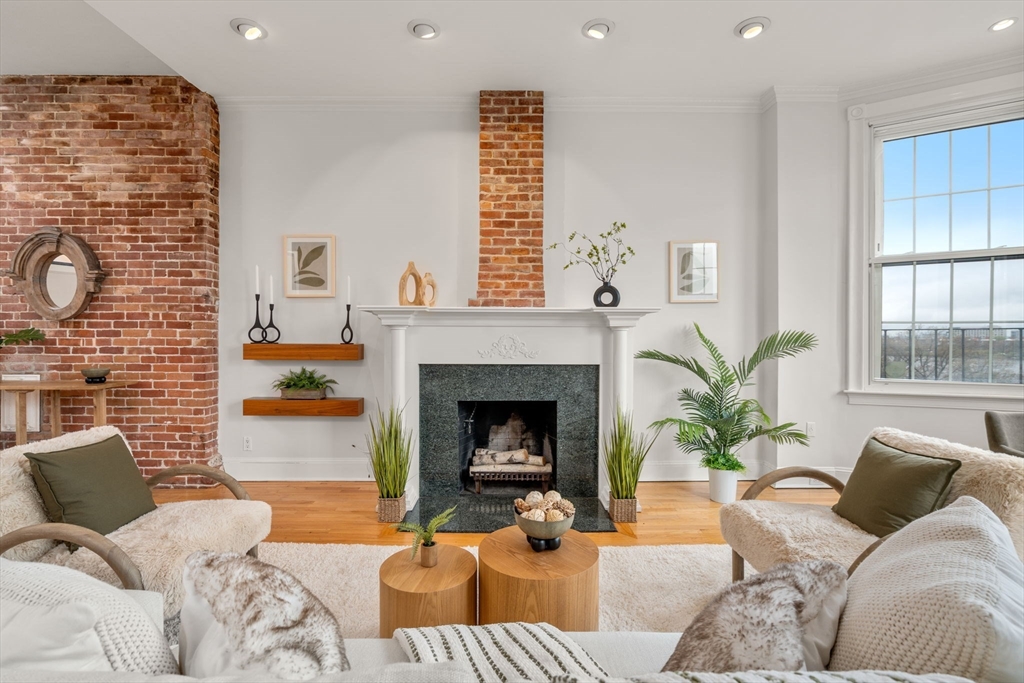 37 Bay State Rd # 6