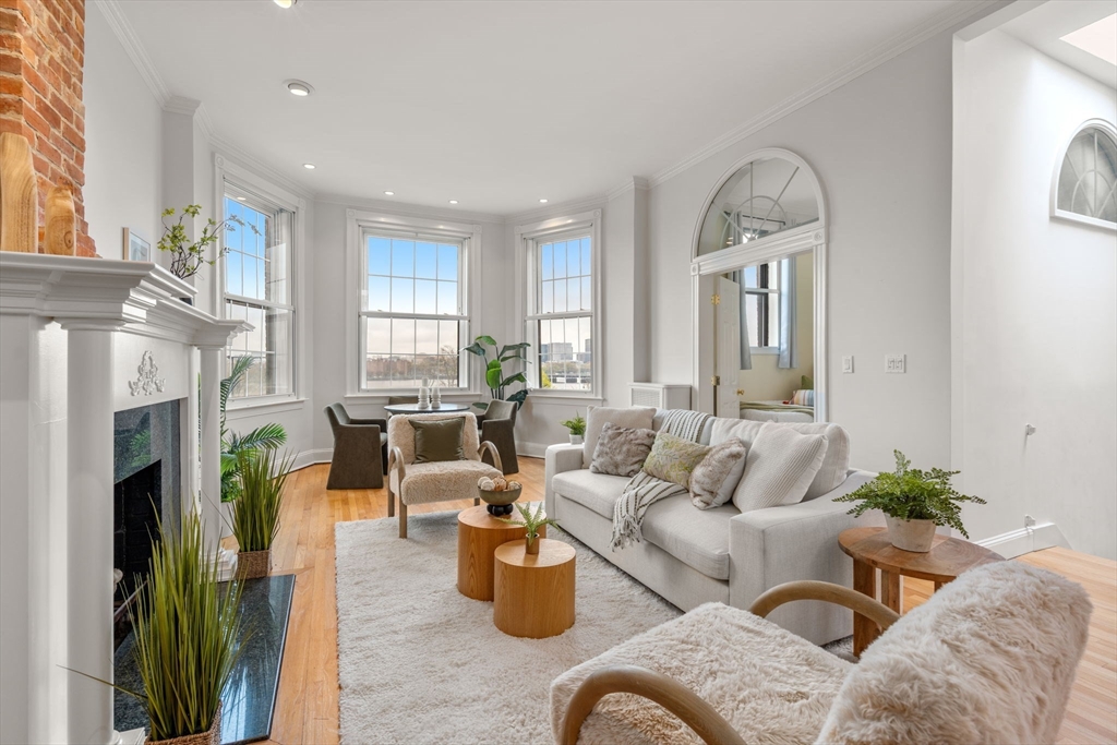 37 Bay State Rd # 6