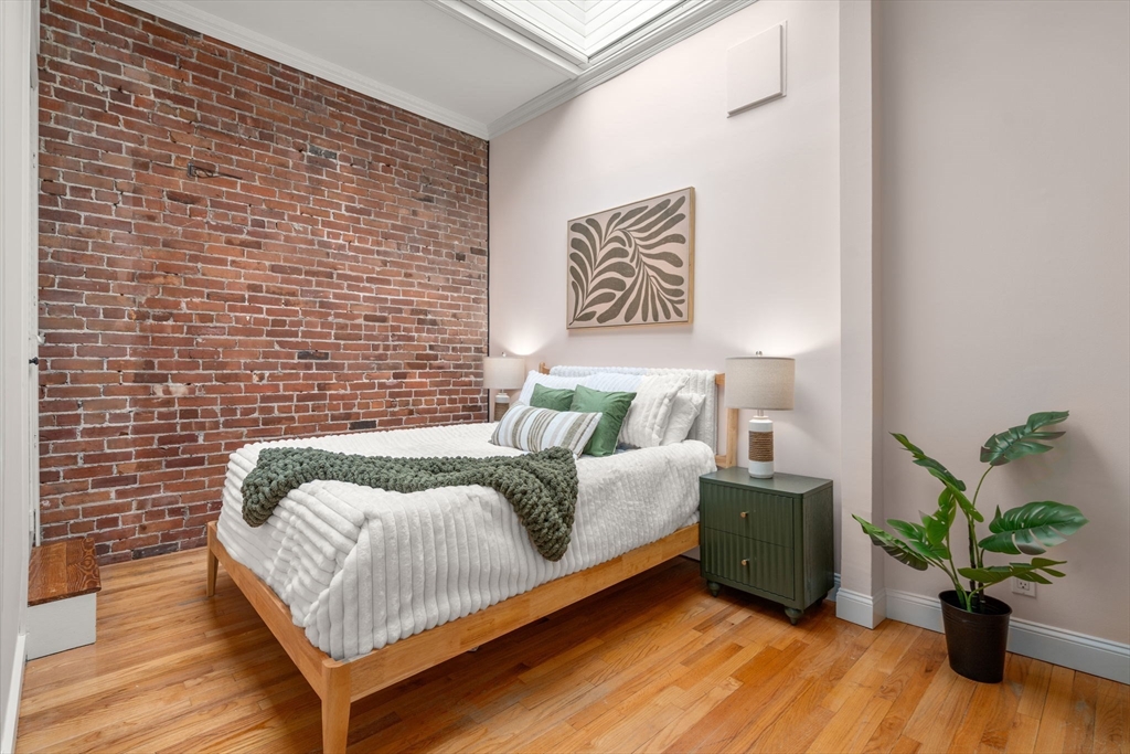 37 Bay State Rd # 6