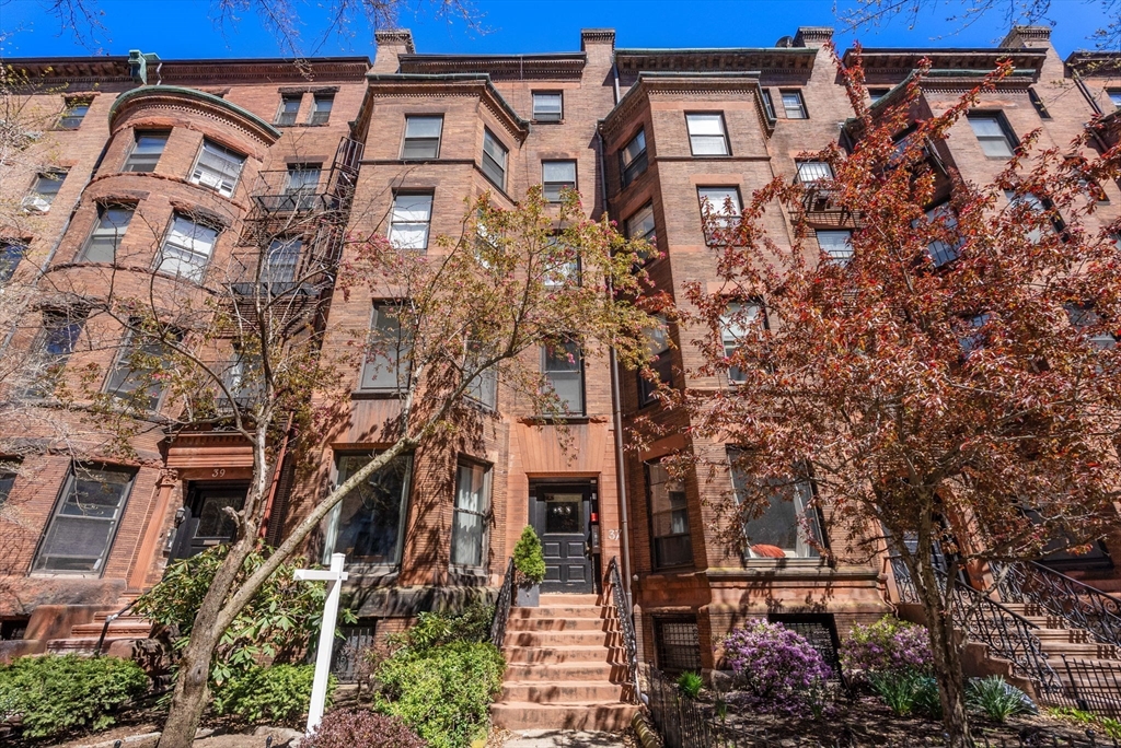 37 Bay State Rd # 6