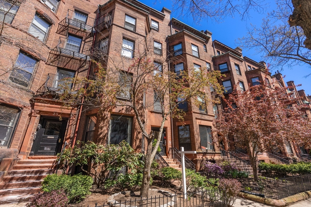 37 Bay State Rd # 6