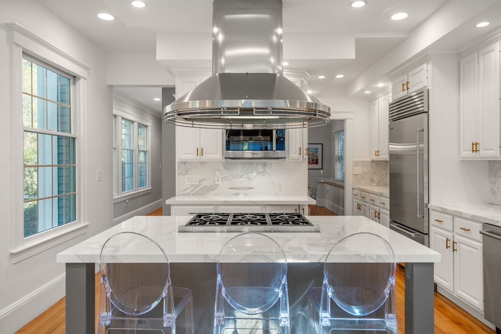 110 Avalon Rd