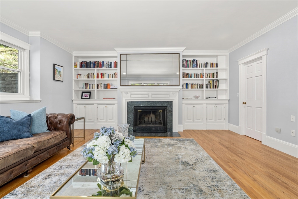 110 Avalon Rd