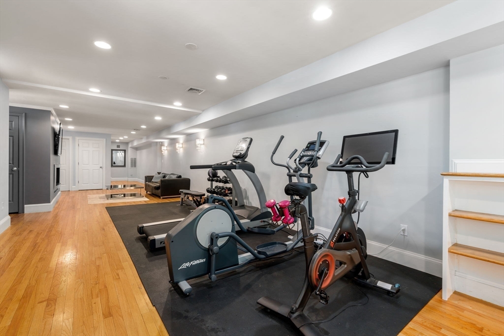110 Avalon Rd