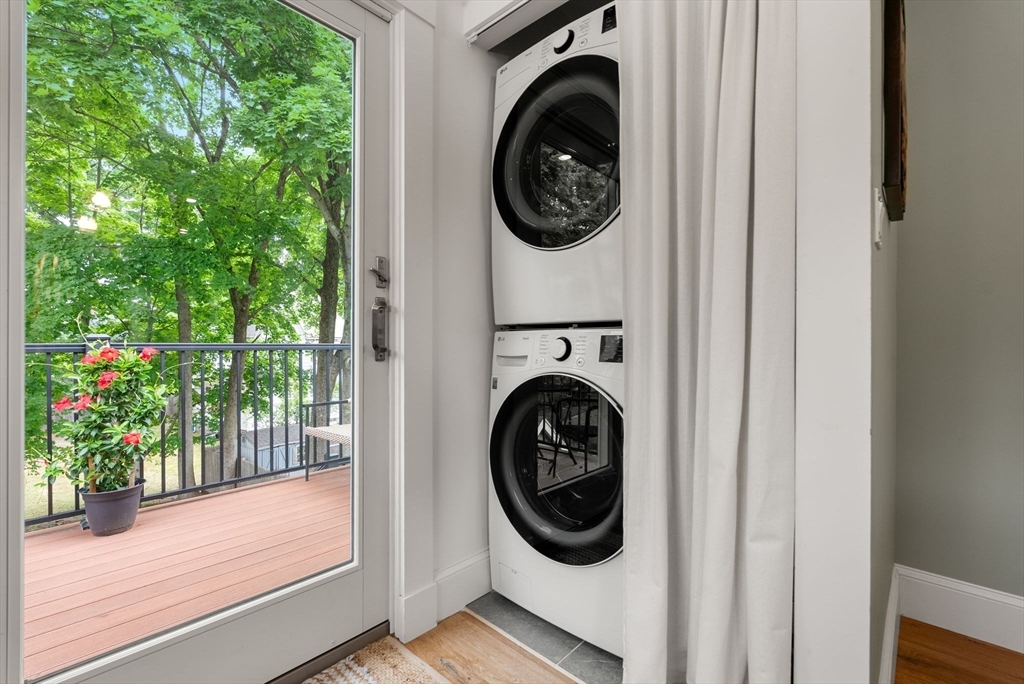 41-43 Elliot St # 2