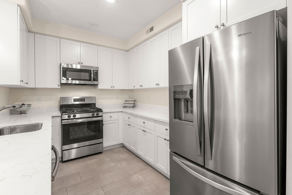 70 Endicott St # 1105