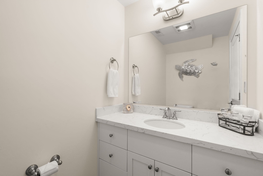 70 Endicott St # 1105
