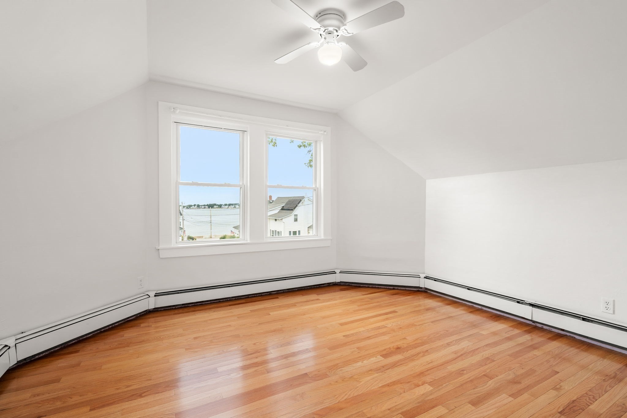 45 Holbrook Rd