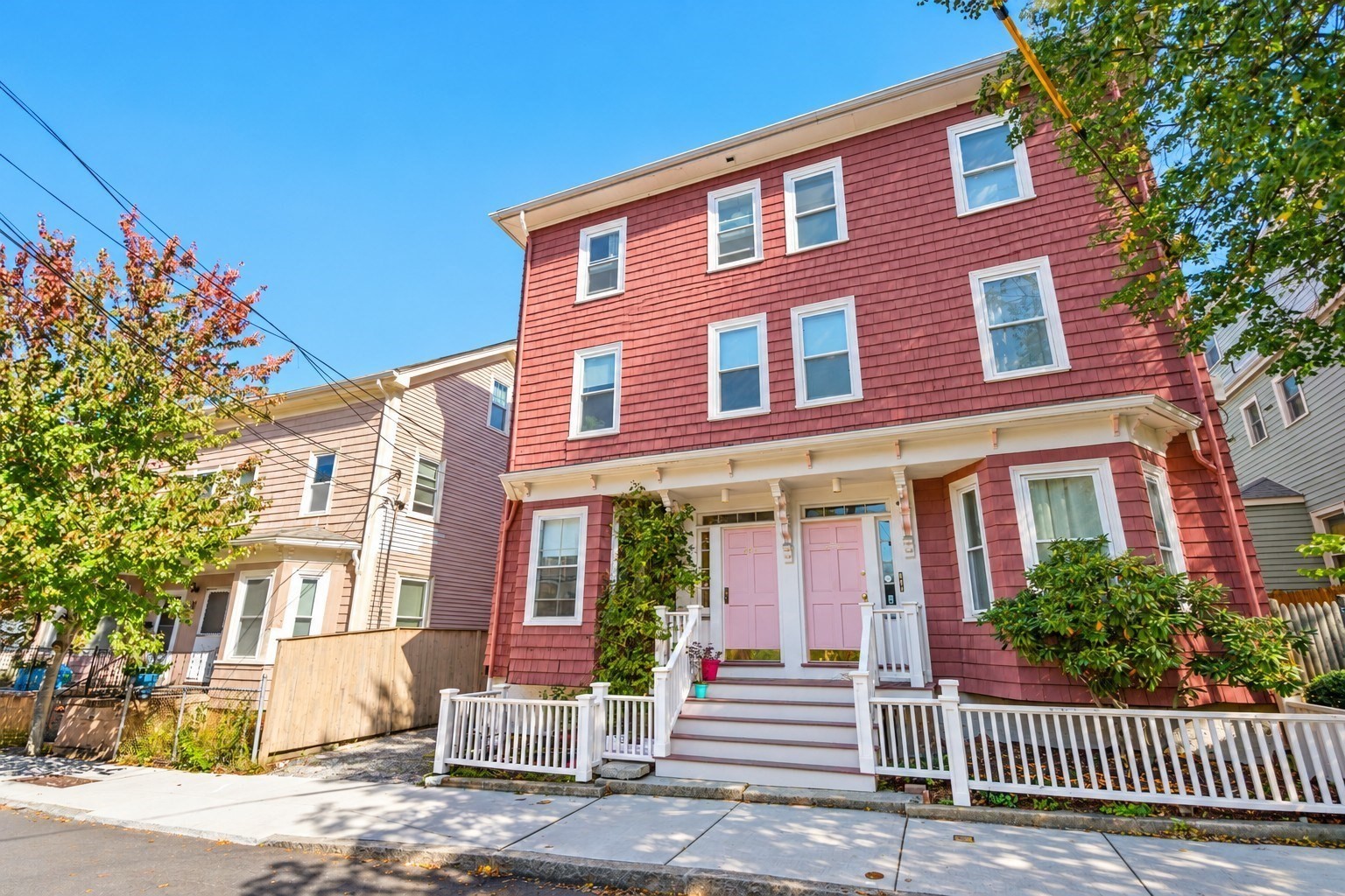 247 Chestnut St # 2