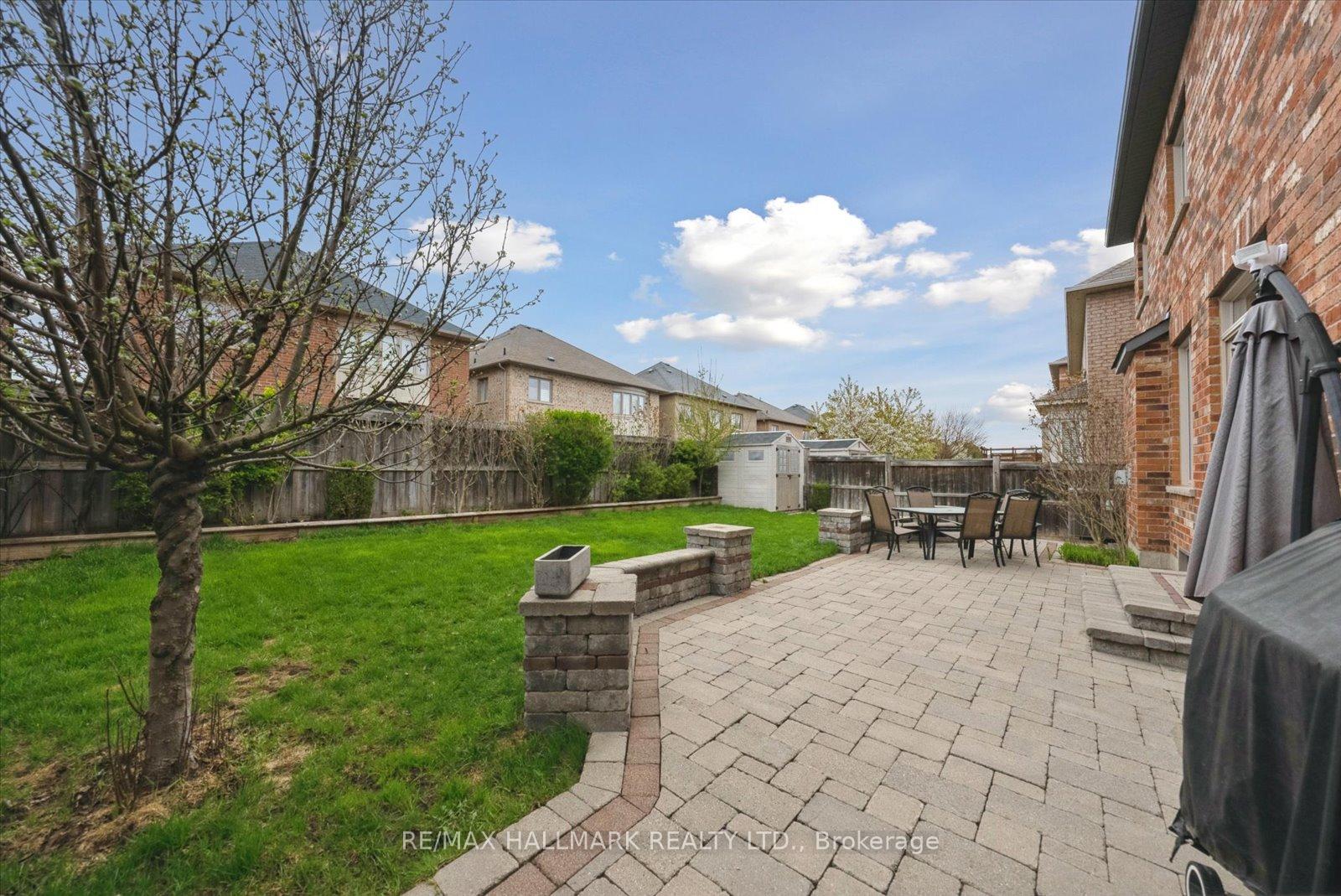 37 Maplebank Crescent, Whitchurch-Stouffville