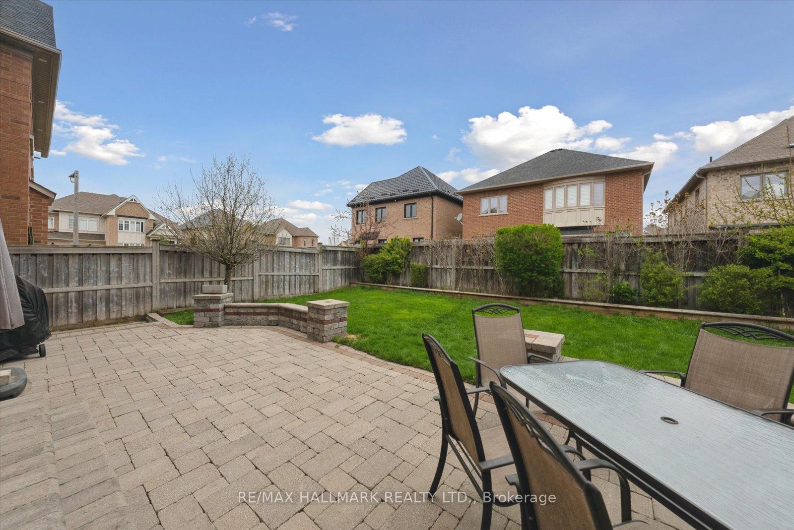 37 Maplebank Crescent, Whitchurch-Stouffville