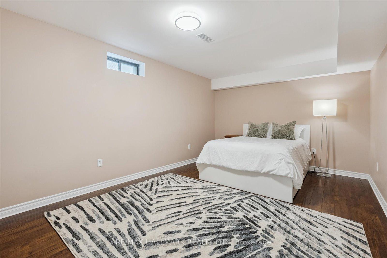 37 Maplebank Crescent, Whitchurch-Stouffville