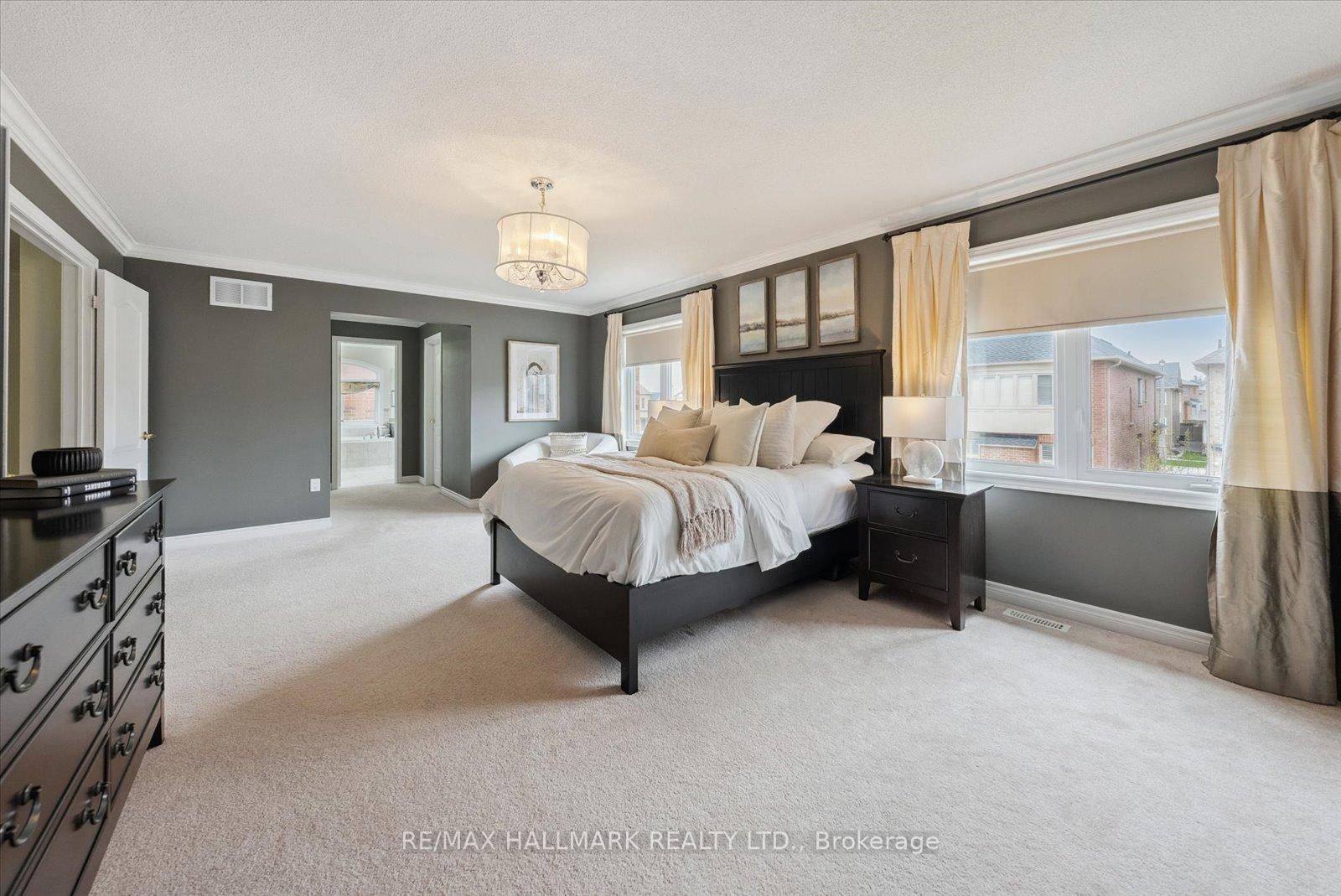 37 Maplebank Crescent, Whitchurch-Stouffville