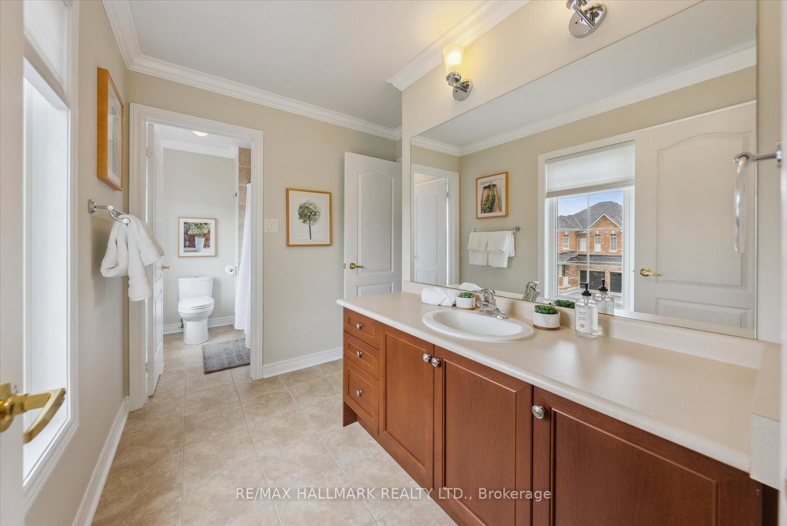 37 Maplebank Crescent, Whitchurch-Stouffville